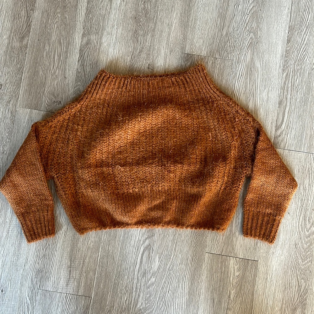 Off the shoulder cropped knit sweater